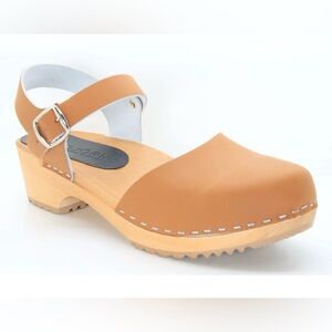 BJORK Alma Swedish Wood Clogs Tan Handmade Womens 38/US7.5-8 $129.95